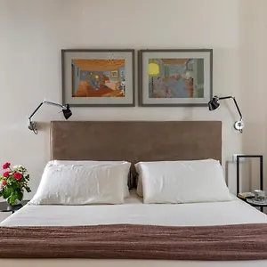3* לינה וארוחת בוקר Mynavona