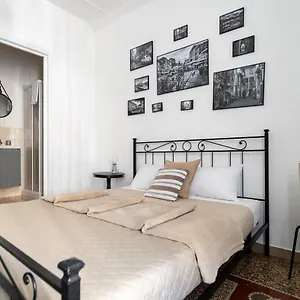 Zaira Bed & Breakfast