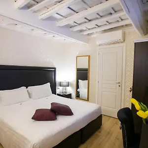 3* לינה וארוחת בוקר Minerva Relais